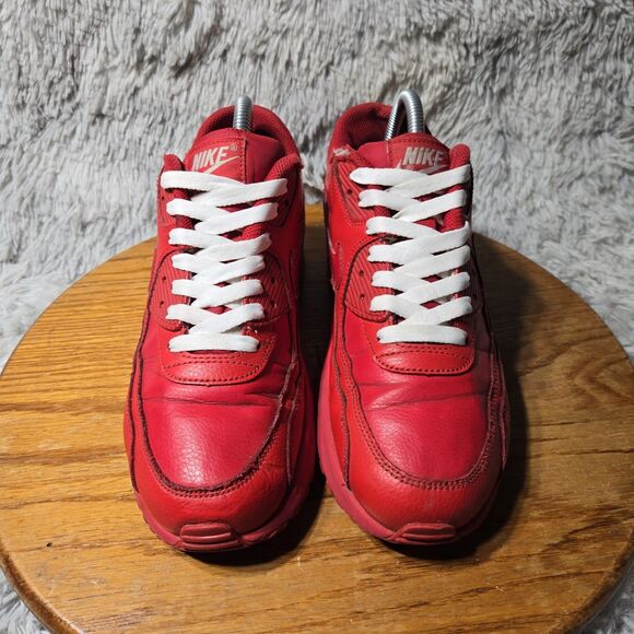 Air Max 90 Triple Red Youth Size 6.5Y Retro Womens Size 8 Sneakers 833412-606 - Picture 2 of 13